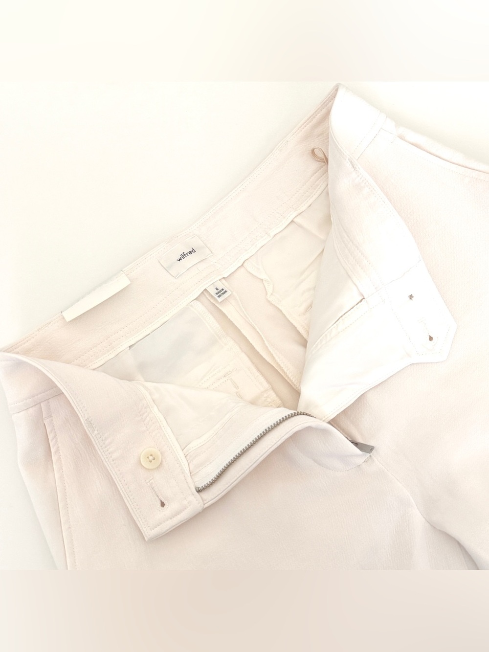 Aritzia Wilfred Bridger Cargo Pants - Picture 6 of 11